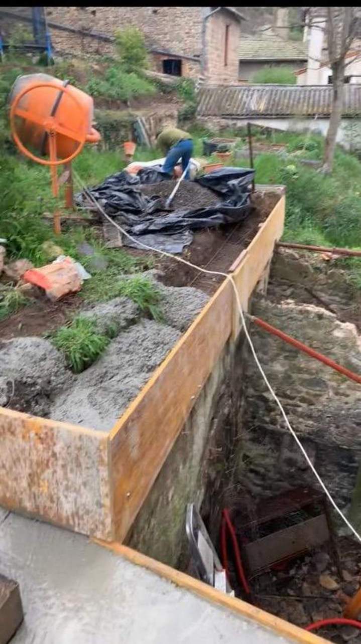 Travaux d'aménagement Vic-le-Comte